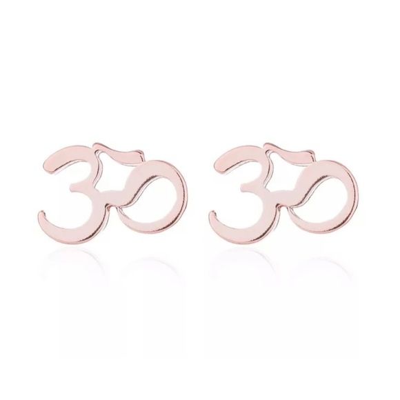 Restocked OM Stainless Steel Stud in Rose Gold - Picture 1 of 2